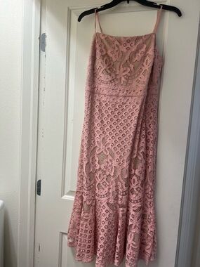 Lulus Blush Pink Lace Midi Dress 💕 Size Large